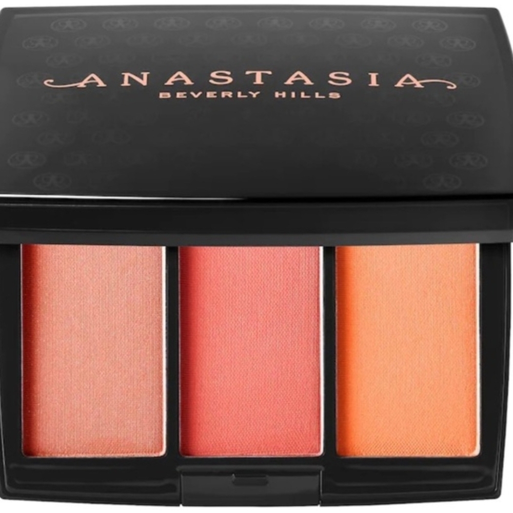 Anastasia Beverly Hills Peach Coral Orange Blush Trio Palette